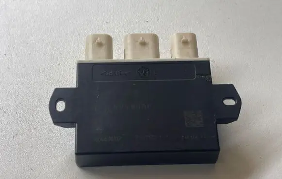 Land Rover Discovery 5 Tailgate sensor HY32-14E112-AB C68375102