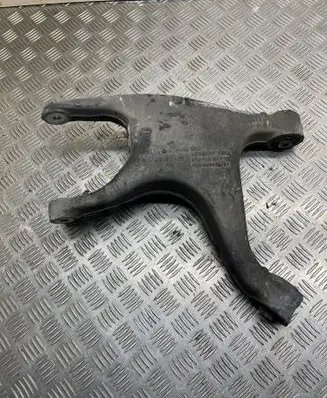 Audi A6 C7 Rear upper control arm/wishbone 8R0505311F