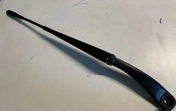 Mercedes-Benz B W246 W242 Front wiper blade arm A2468200144