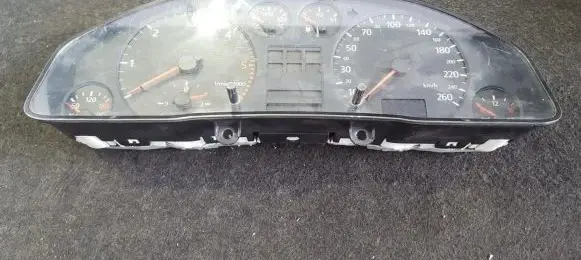 Audi A6 S6 C5 4B Speedometer (instrument cluster) 4B0919860M 008AUZ8Z0