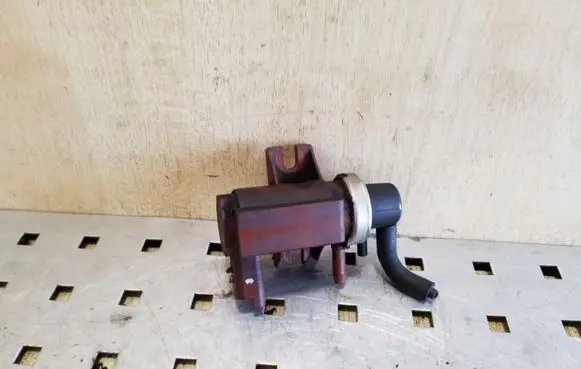 Mazda 3 II Turbo solenoid valve 9652570180