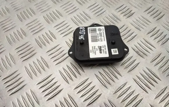 Volkswagen PASSAT B7 Headlight ballast module Xenon 3D0941329C
