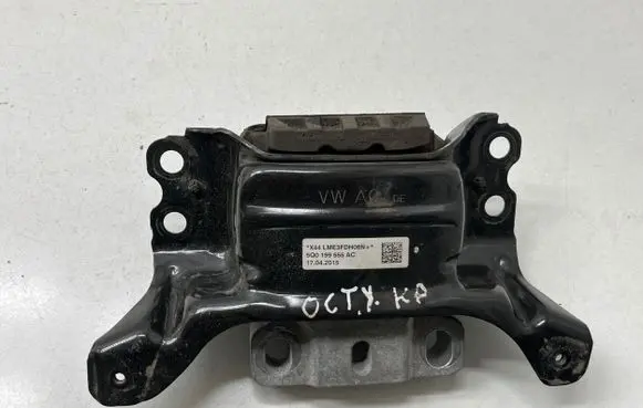 Skoda Octavia Mk3 (5E) Gearbox mount 5Q0199555AC 17042015