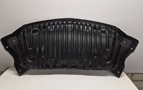 Mercedes-Benz E W212 Front bumper skid plate/under tray A2125200223 A2125202123 2125202124