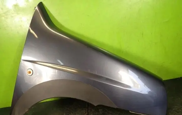 Fiat Doblo Fender LAK675