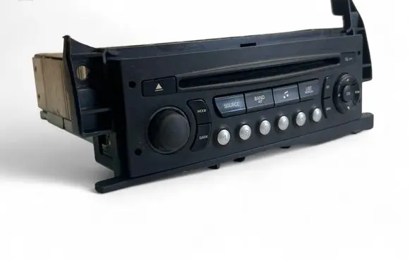 Peugeot 207 Radio/CD/DVD/GPS head unit 96750215XT