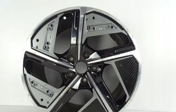 Audi E-tron GT Original wheel cap