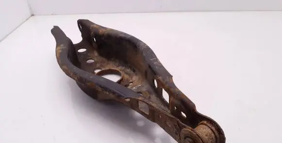 Toyota Auris 150 Rear upper control arm/wishbone