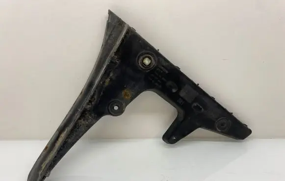 Audi A6 S6 C6 4F Front bumper mounting bracket 4F9807454 13867