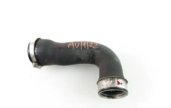 Skoda Octavia Mk2 (1Z) Intercooler hose/pipe 