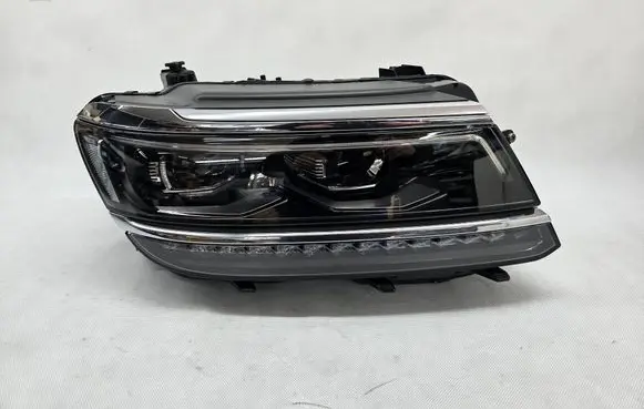 Volkswagen Tiguan Headlight/headlamp 5NB941082E SP5NB941082E