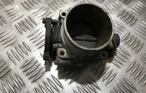 Volvo S40, V40 Throttle valve 9186780 07118