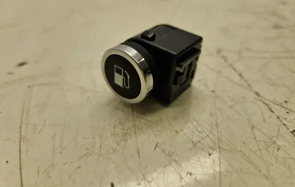 Jeep Grand Cherokee Fuel tank opening switch 68164107AA