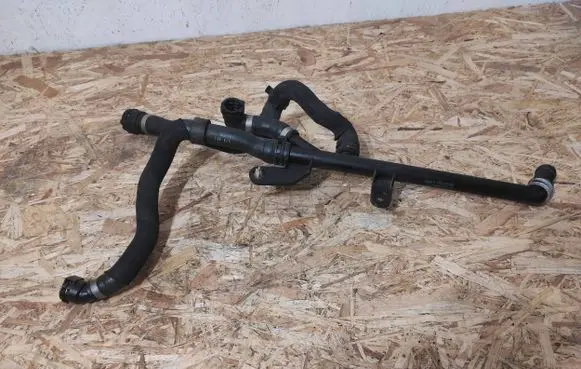 BMW 7 F01 F02 F03 F04 Engine coolant pipe/hose 15476810 9170339