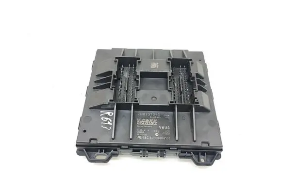 Volkswagen Transporter - Caravelle T5 Comfort/convenience module 7H0937090 BCMPQ25 5WK50531