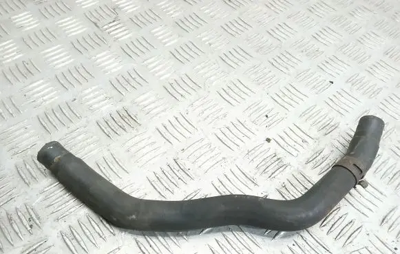 Toyota Avensis T270 Engine coolant pipe/hose