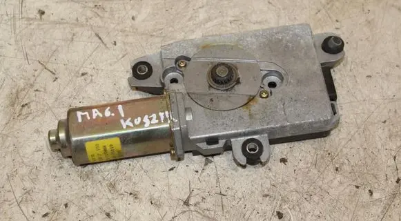 Subaru Forester SF Sunroof control unit/module 00125 65450FC000 MMR550202