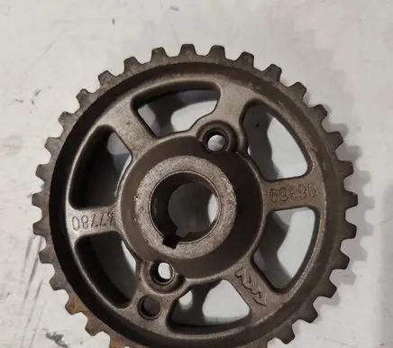 Citroen Berlingo Fuel pump gear (pulley) 9636947780