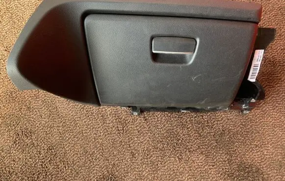 BMW 1 E81 E87 Glove box set 6962632