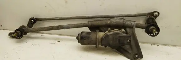 Subaru Outback Front wiper linkage and motor