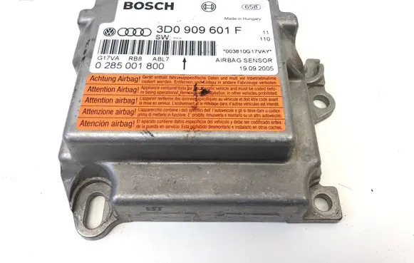 Volkswagen Touareg I Airbag control unit/module 3D0909601F 0285001800