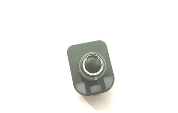 Audi A4 S4 B8 8K Wing mirror switch 8K0959565B