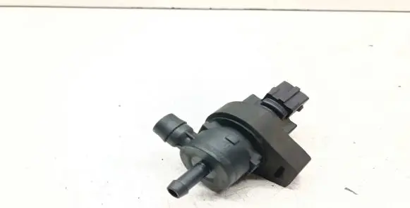 BMW 3 E46 Vacuum valve 1433602