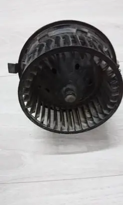 Volkswagen Golf II Heater fan/blower 191819021