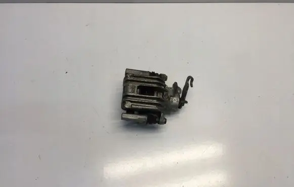 Skoda Scala Rear brake caliper 2Q5R