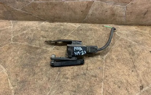 Mercedes-Benz S C217 Headlight/headlamp level sensor A2229050503