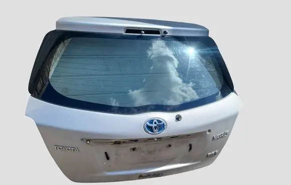 Toyota Yaris Tailgate/trunk/boot lid