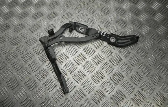 BMW 2 F22 F23 Tailgate/trunk/boot hinge 7304557