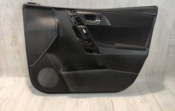 Toyota Auris E180 Front door card panel trim 6777702300QyZCAREW