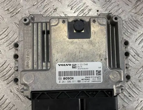 Volvo V60 Engine control unit/module 0261S06611 31331540 B4164T