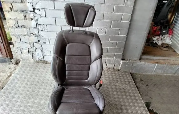 Renault Espace V (RFC) Front passenger seat M472 1184830