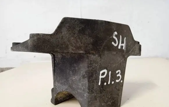 Volkswagen Sharan Engine mounting bracket 7M3145961