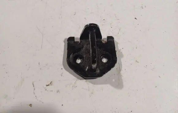 Ford S-MAX Front door lock loop/hook striker 