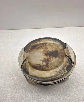 BMW X6 E71 Piston 11257613626