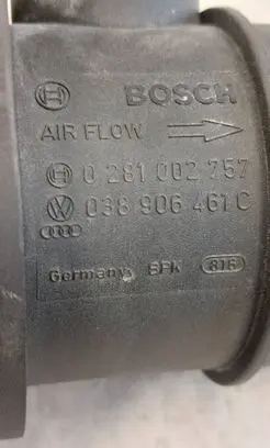 Audi A6 S6 C5 4B Mass air flow meter 038906461C 0281002757
