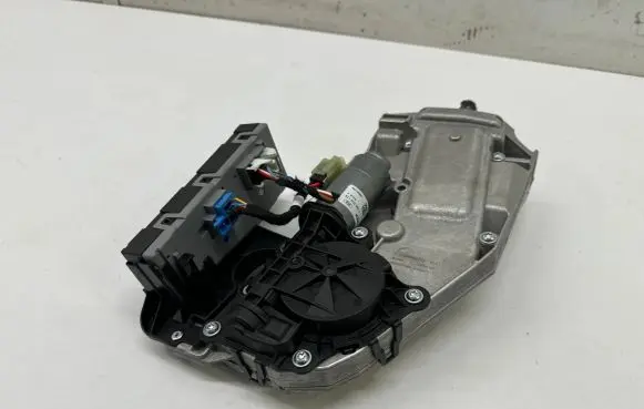 Mercedes-Benz C W206 Tailgate/trunk/boot lift motor A2069005616 A099064703