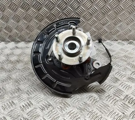 Mazda 3 Front wheel hub BCKA33021