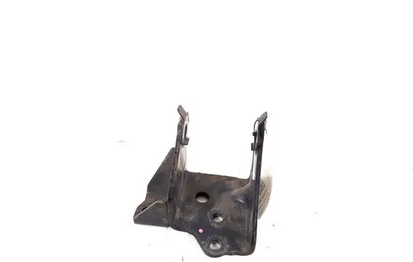 Toyota Corolla E120 E130 Engine mounting bracket 12325-22270