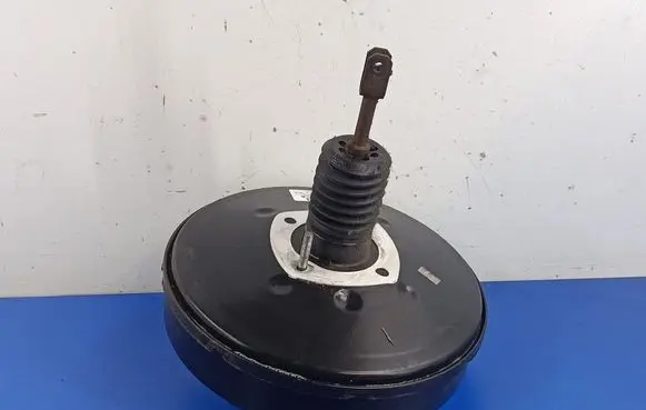 Renault Trafic II (X83) Brake booster 8200506830