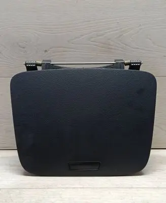 Volkswagen Touareg II Glove box 7N0857922