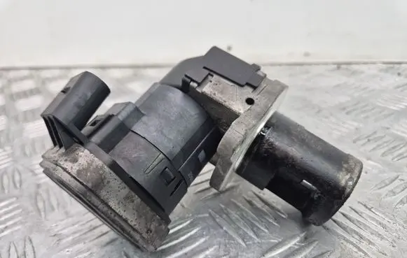 Mercedes-Benz C W203 EGR valve A6461400760 00005320C2 AC2051951809