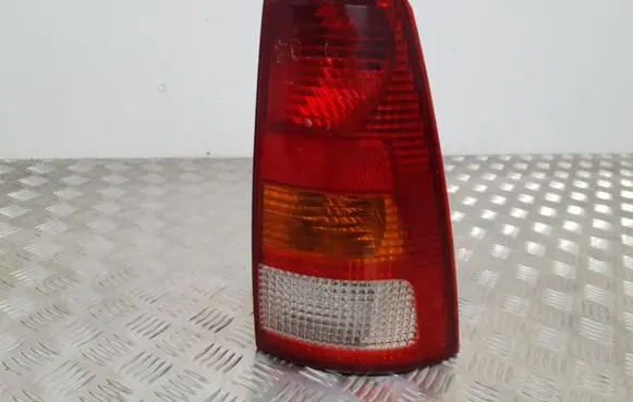 Ford Focus Rear/tail lights XS4X13404EC
