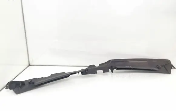 Volkswagen PASSAT B6 Radiator trim 3C0121330