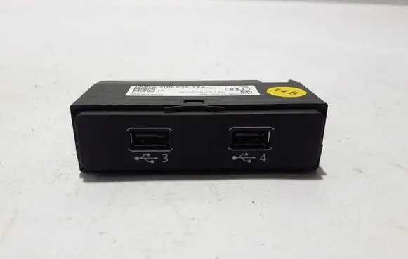 Audi Q8 USB socket connector 4N0035722
