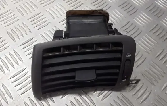 Peugeot 407 Dashboard side air vent grill/cover trim 9644589577