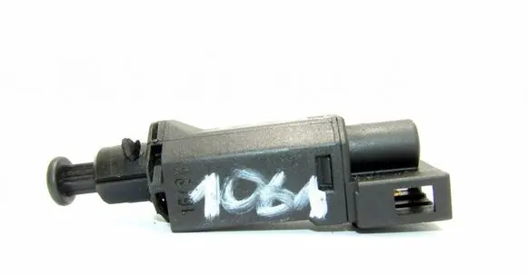 Clutch pedal sensor